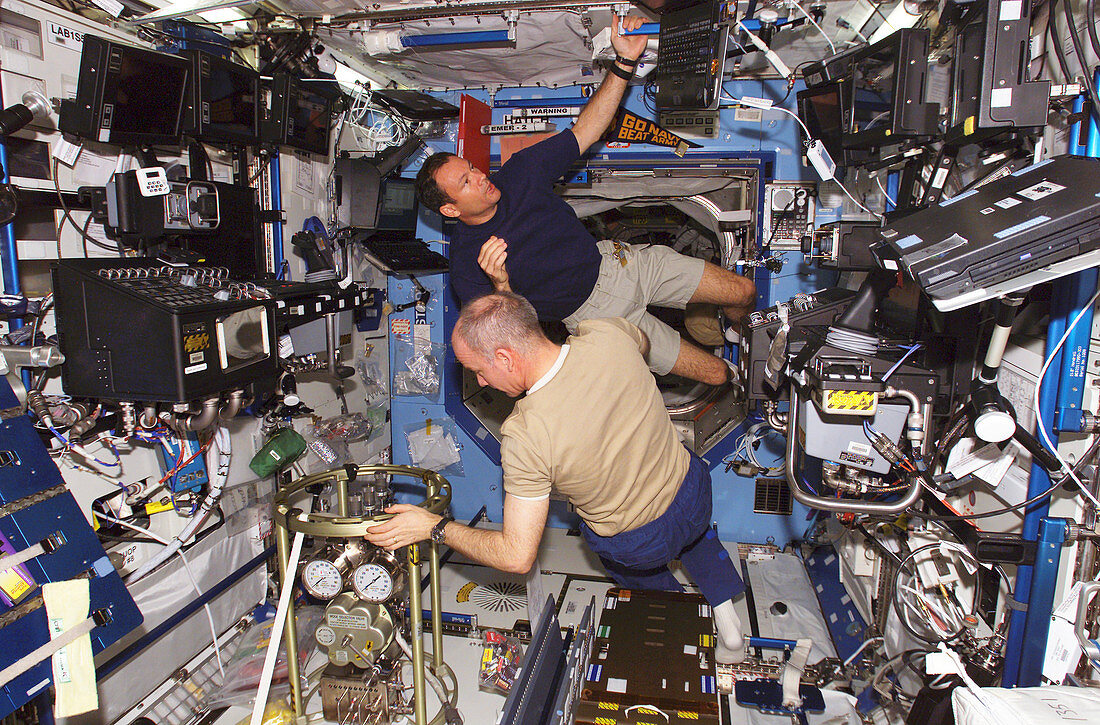 Maintenance on the ISS