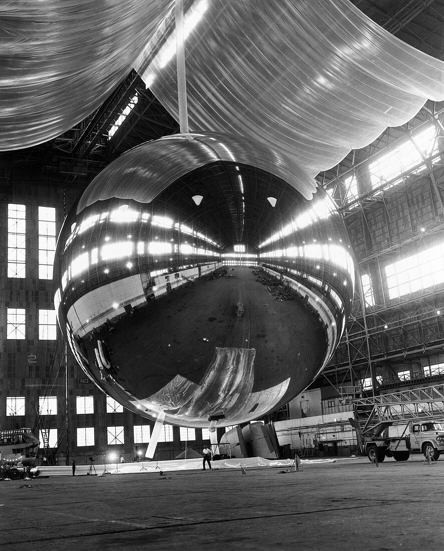Inflation test of the PAGEOS inflatable satellite