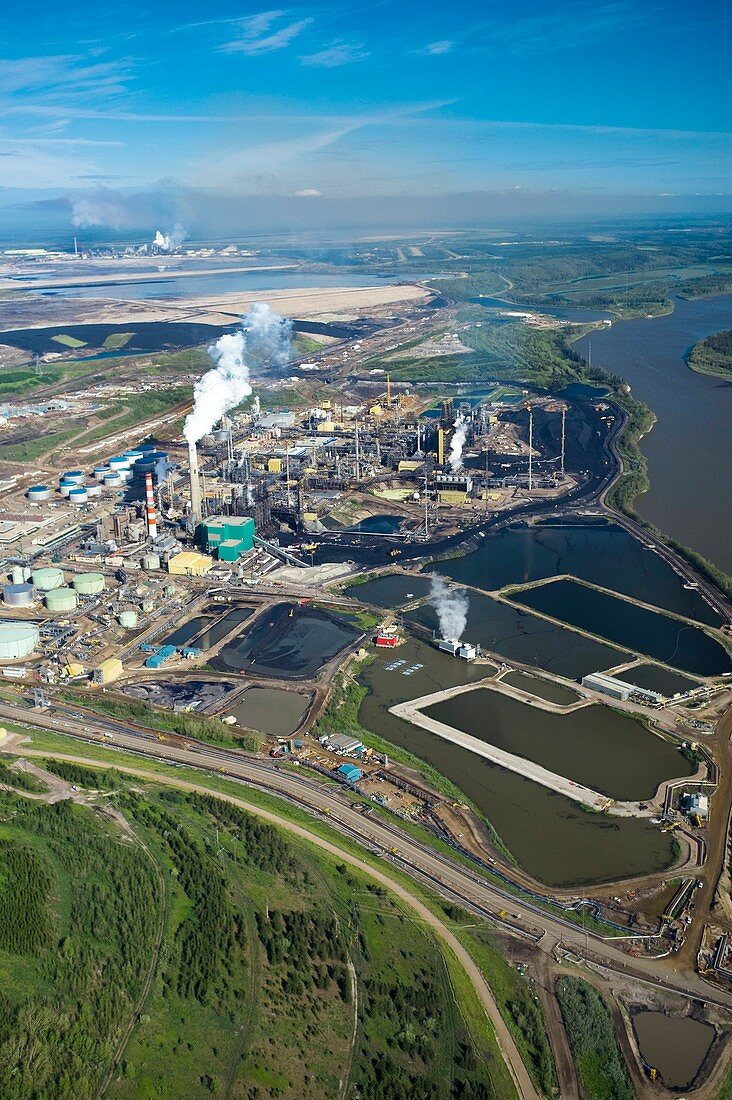 Oil processing plant,Athabasca Oil Sands