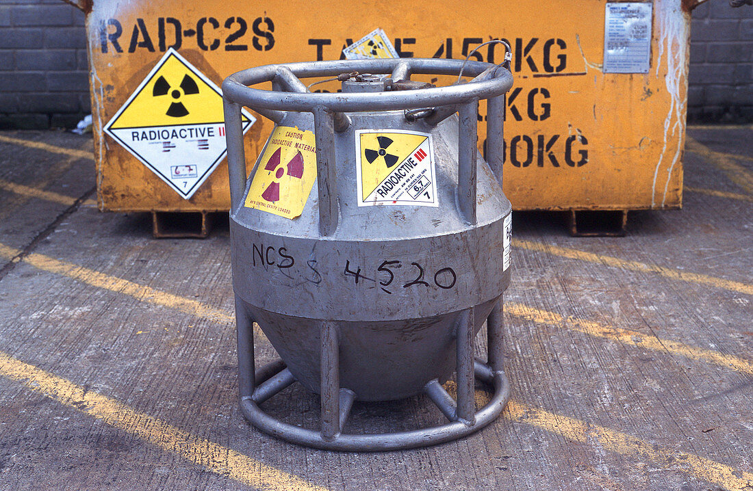 Radioactive container