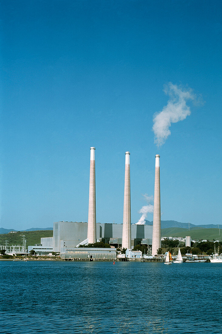 Oil power station
