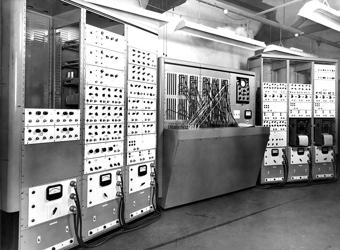 Electronic simulator,1954