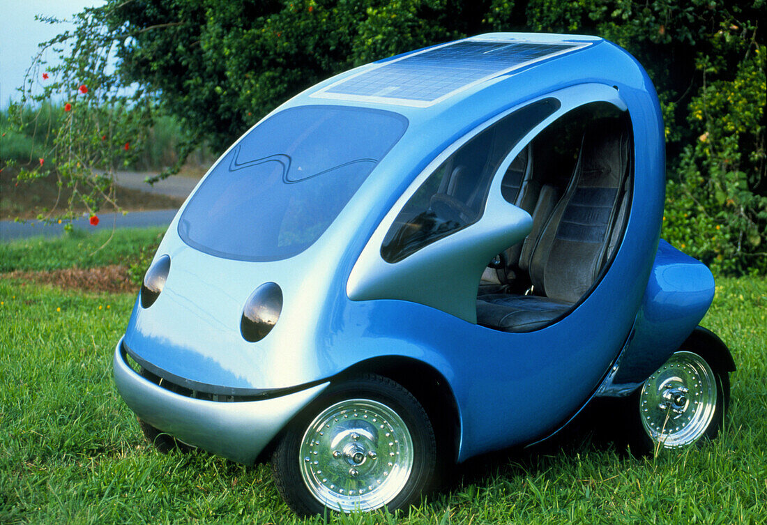 Electric car with solar panels
