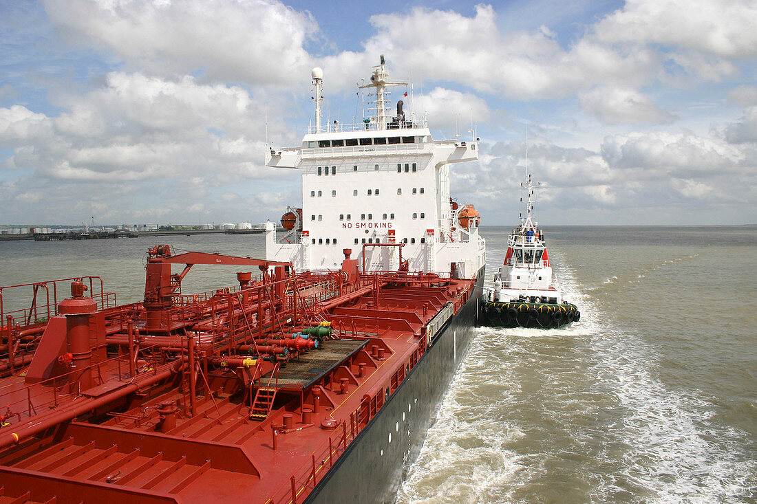 Petrochemical tanker and tug