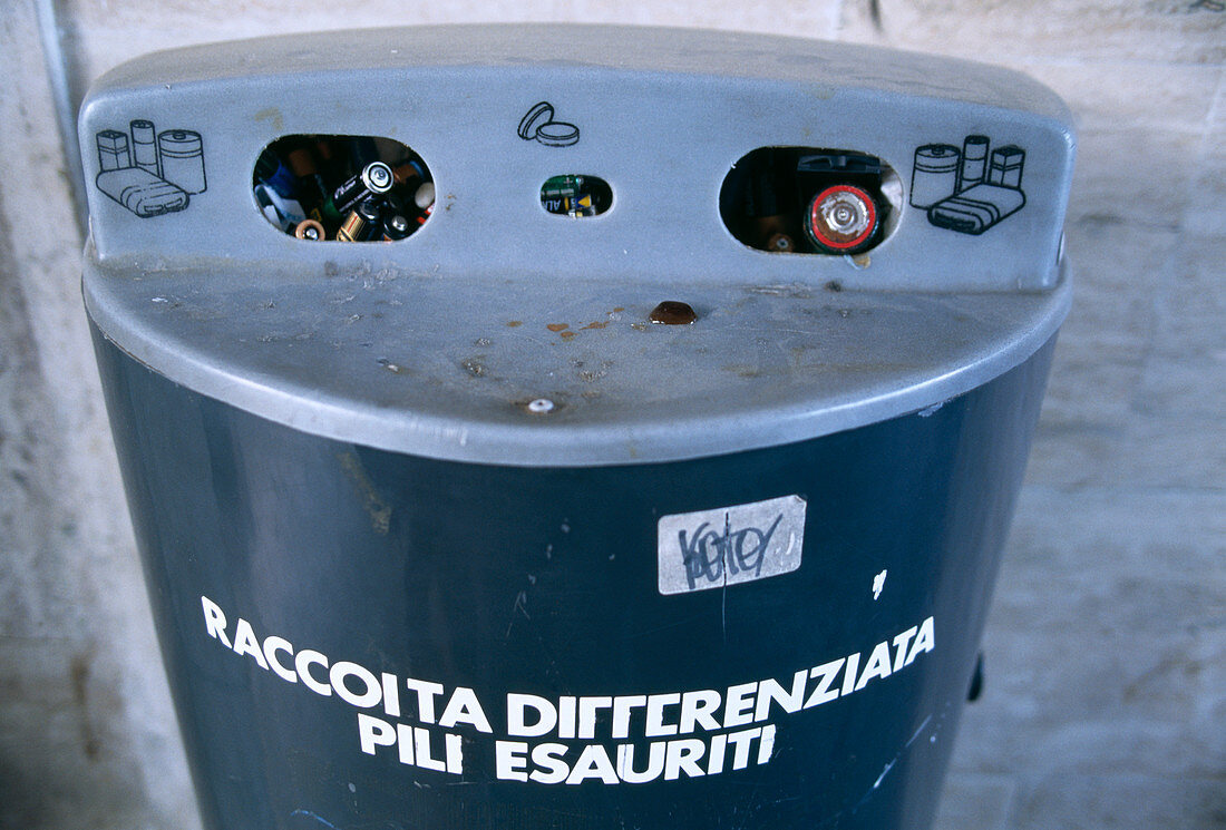 Battery recycling bin