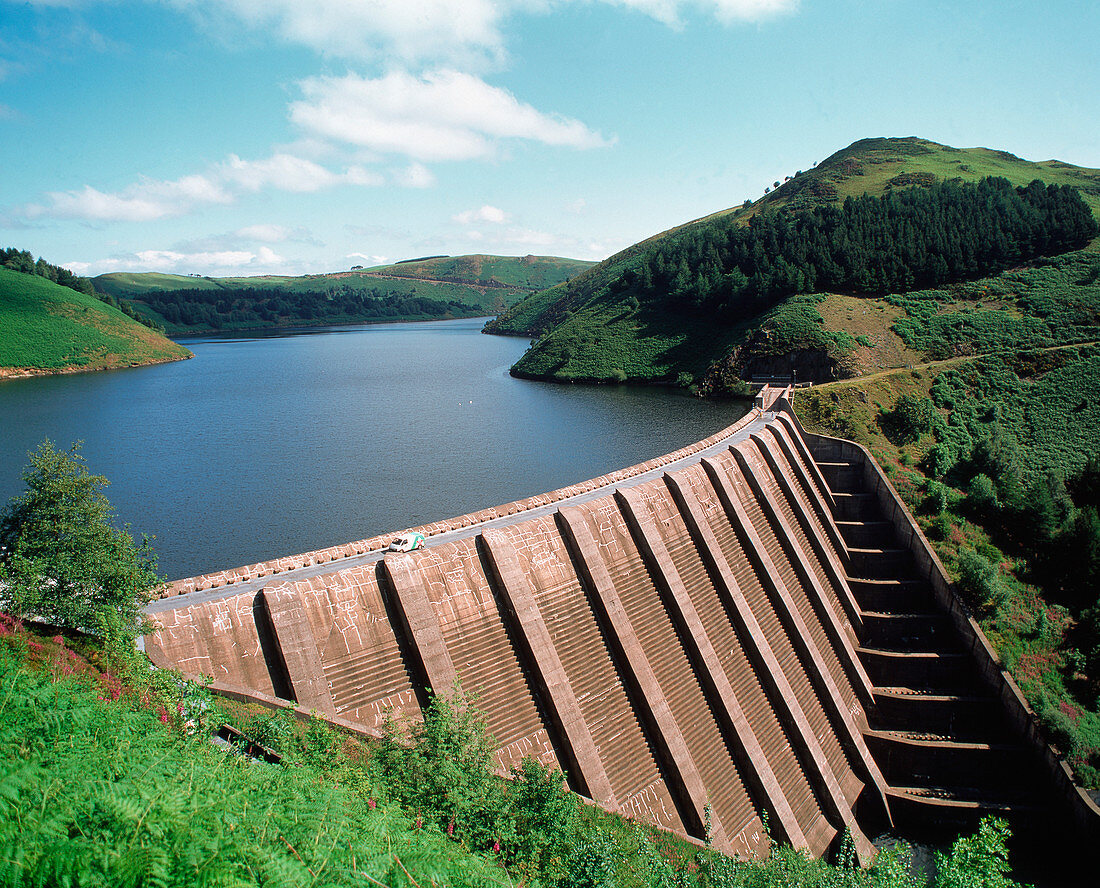 Dam of the Clywedog reservoir