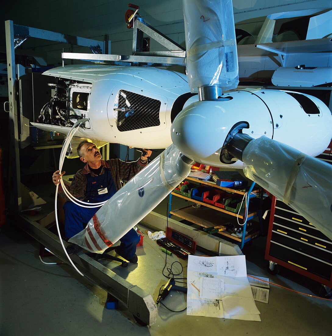 Zeppelin NT engine construction