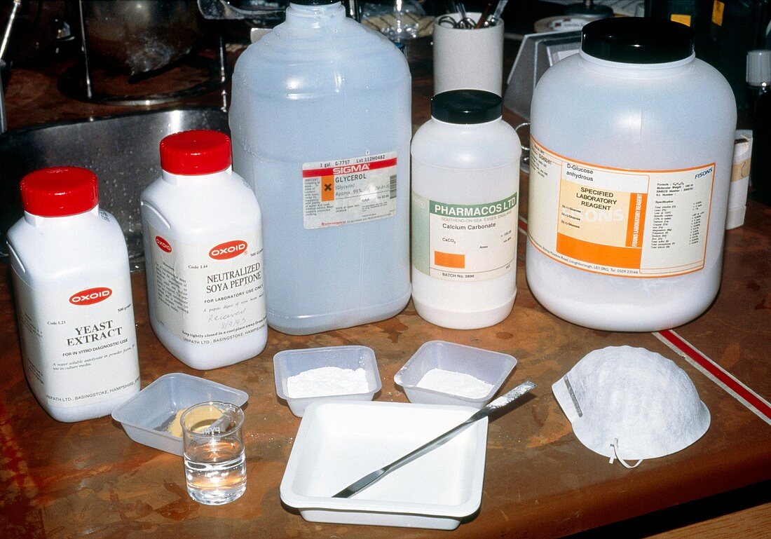 Selection of chemicals for use in the laboratory
