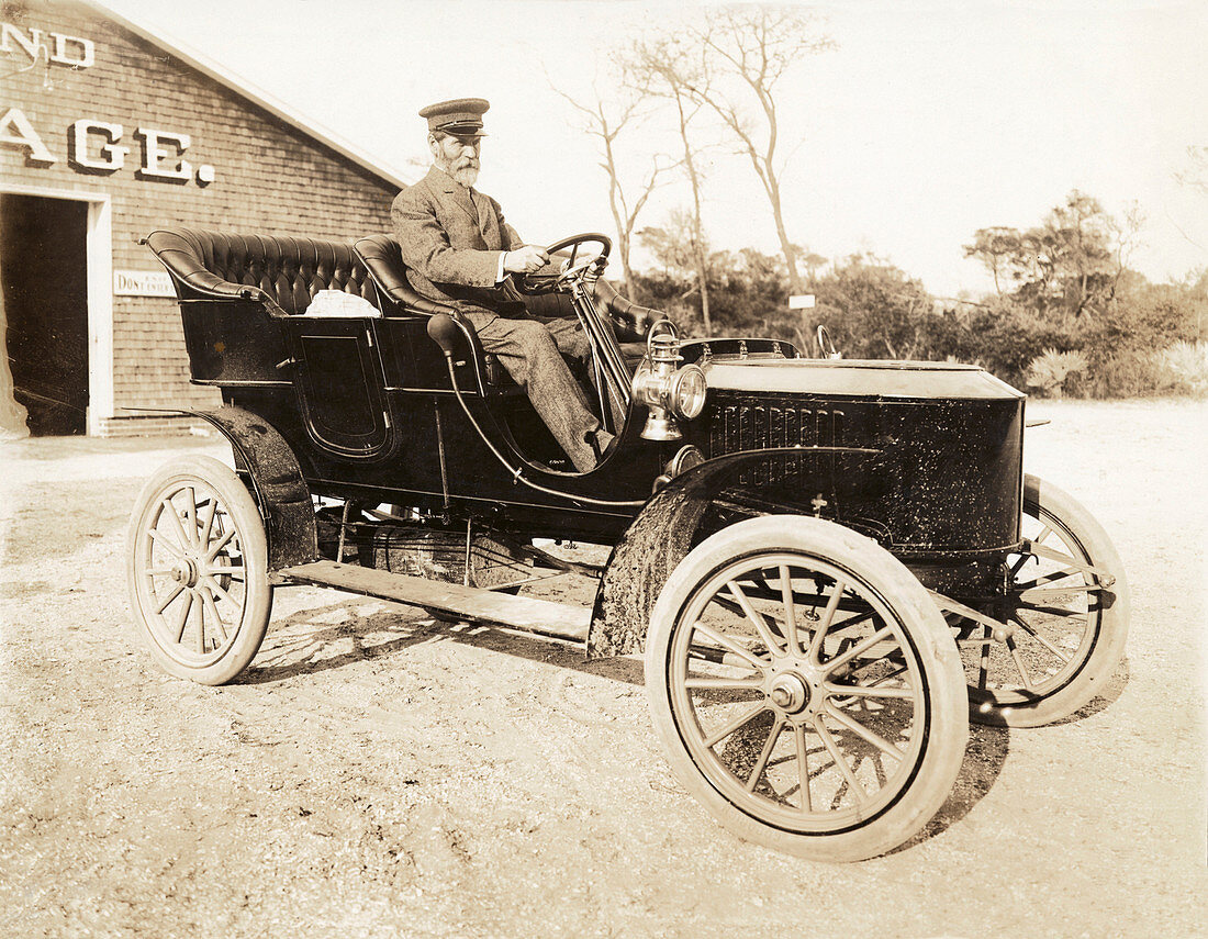 Stanley Steamer car,1906
