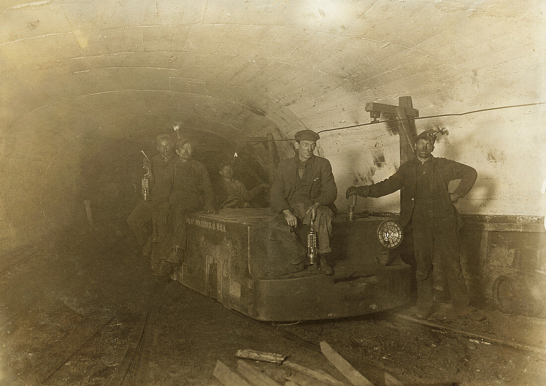 Coal mine,USA,1908