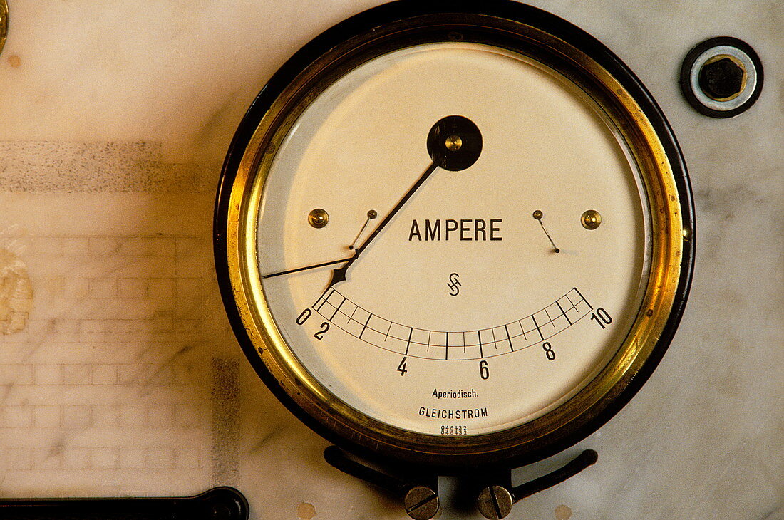 Ammeter dial