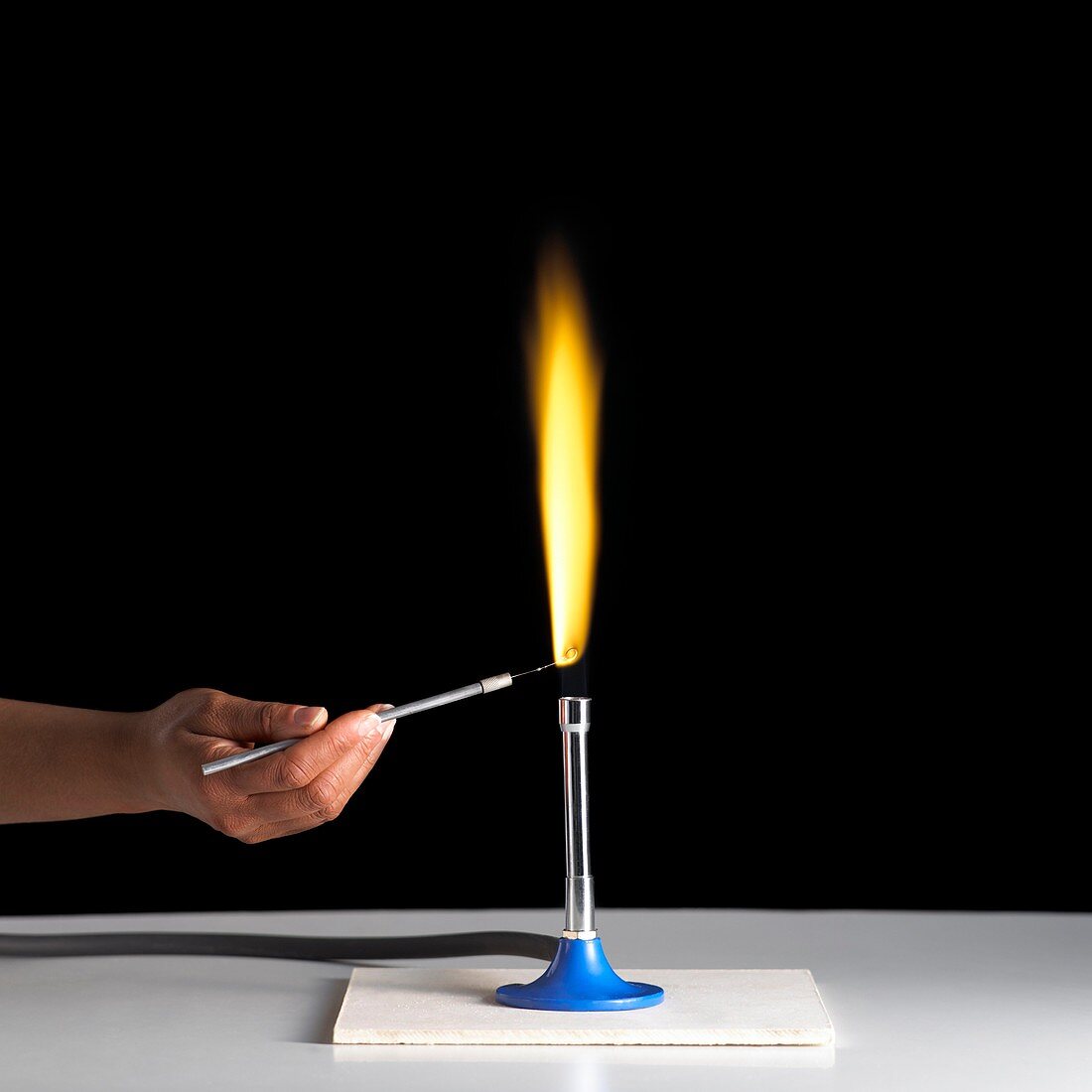 Sodium flame test