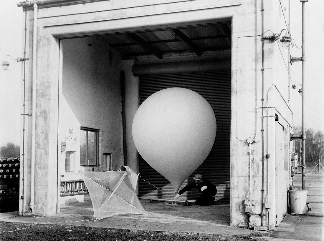 Radiosonde launch preparations,1960s