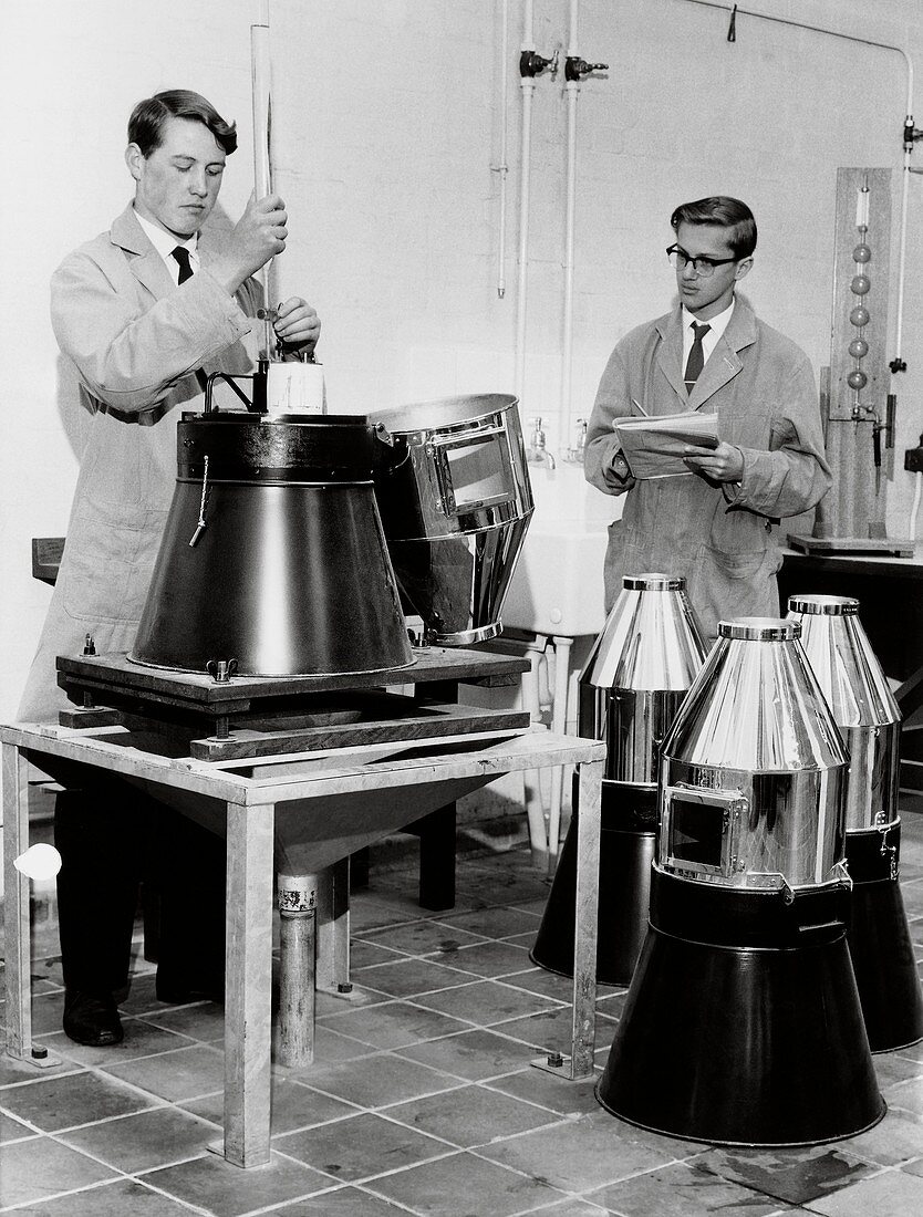 Rain gauge testing,1962