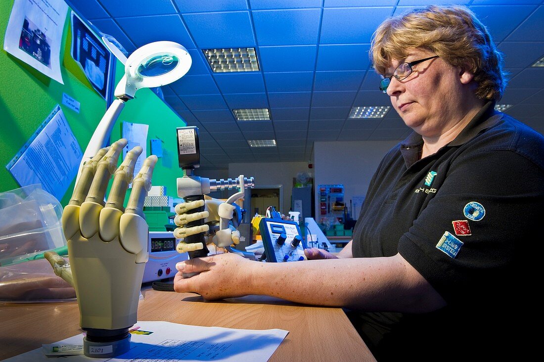 i-LIMB bionic hand testing
