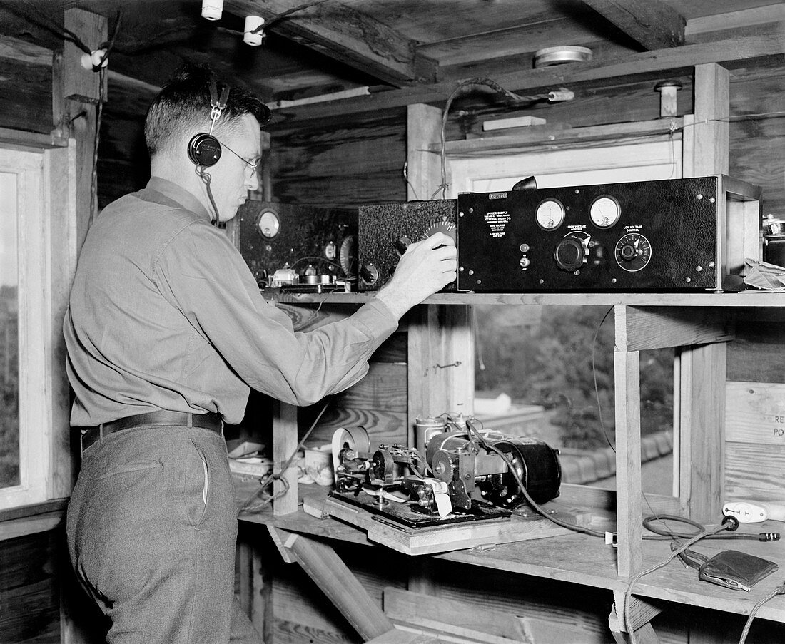Weather radio equipment,1937