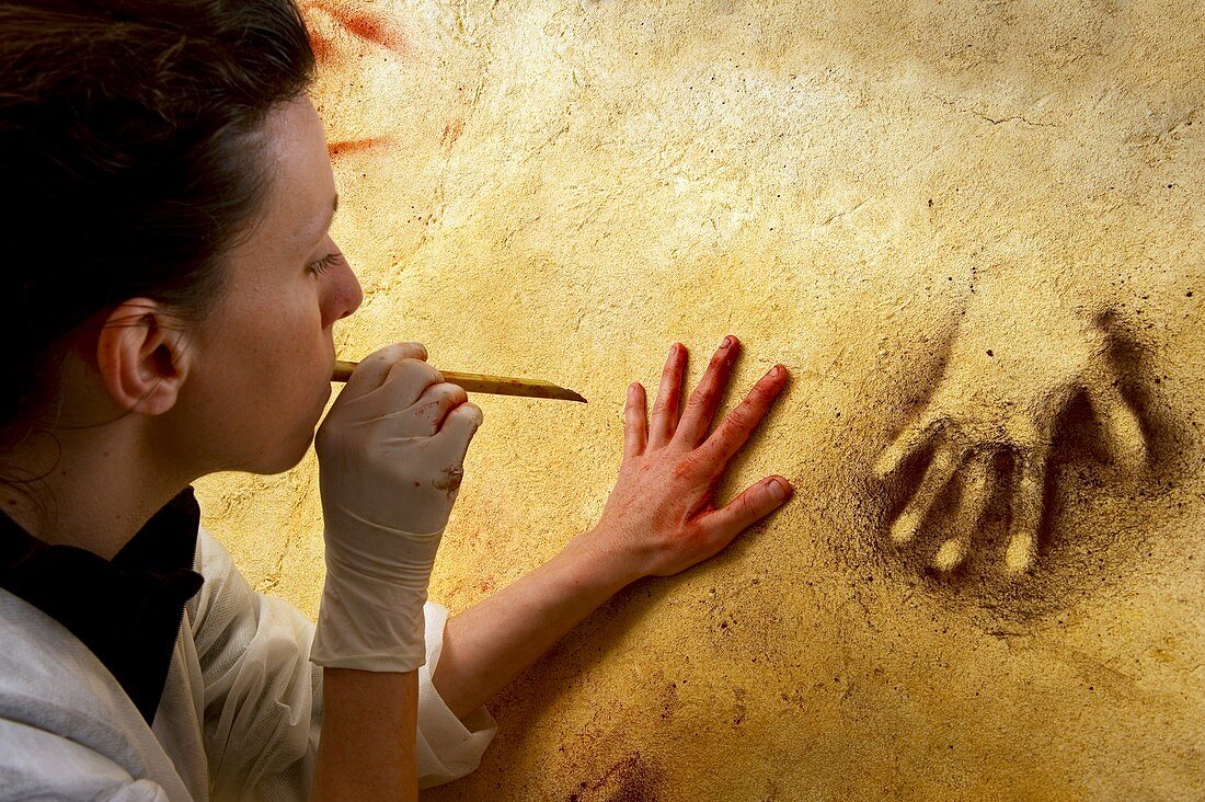 Lascaux cave paintings replica workshop