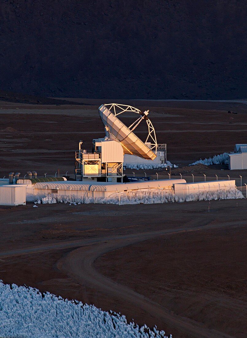 APEX telescope and ice penitentes