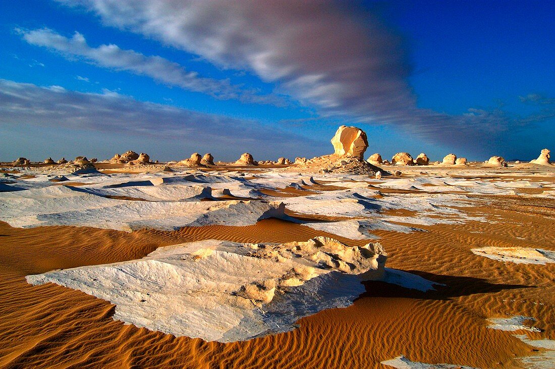 Clouds and rocks,Egypt's White Desert