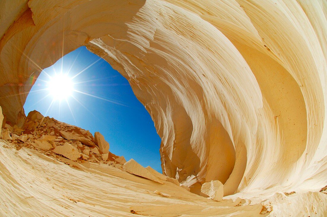 Rock archway,Egypt's White Desert
