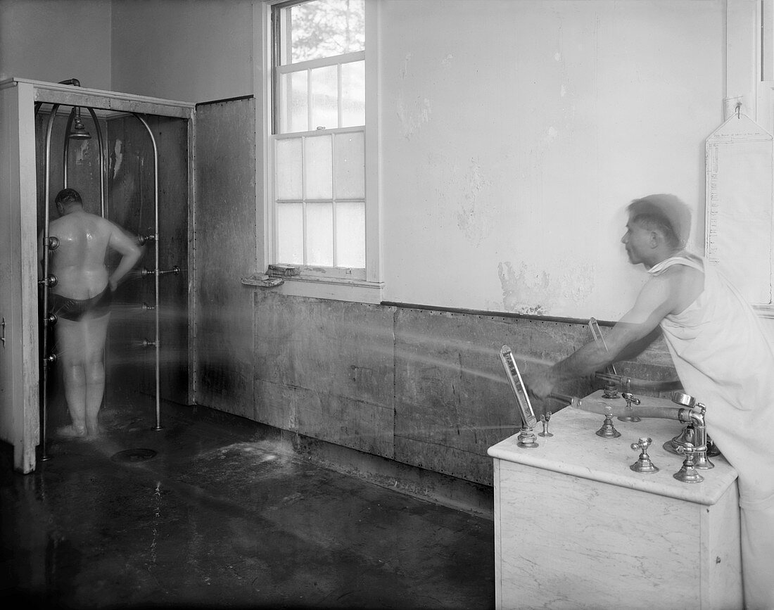 Hospital hydrotherapy,1920s