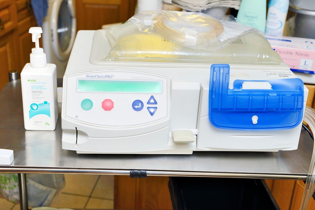 Peritoneal dialysis machine