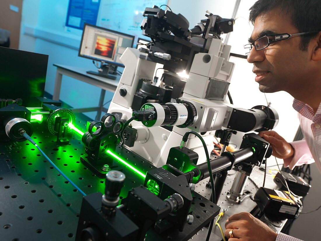 Laser microscope experiment