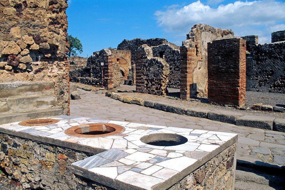 Pompeii thermopolium
