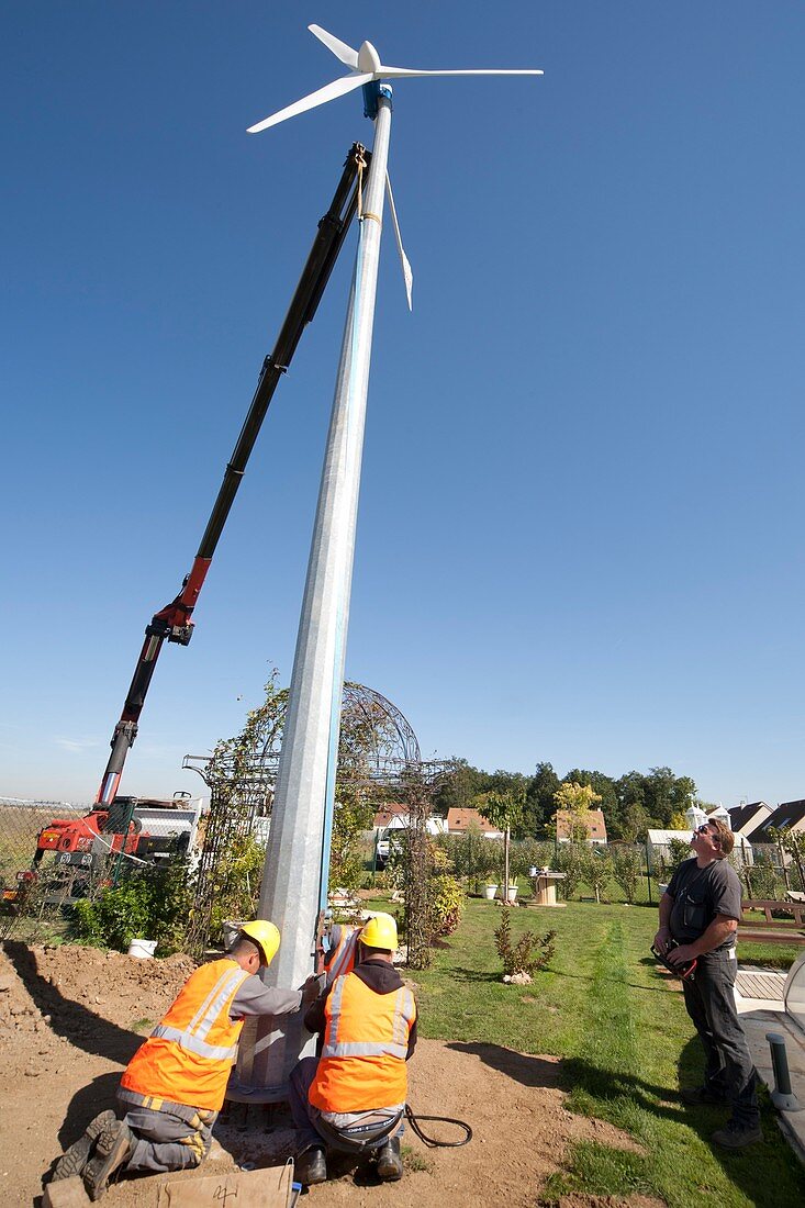 Wind turbine installation