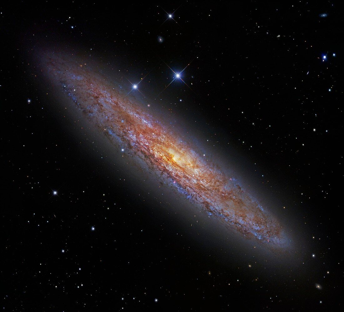 Sculptor Galaxy (NGC 253),Hubble image