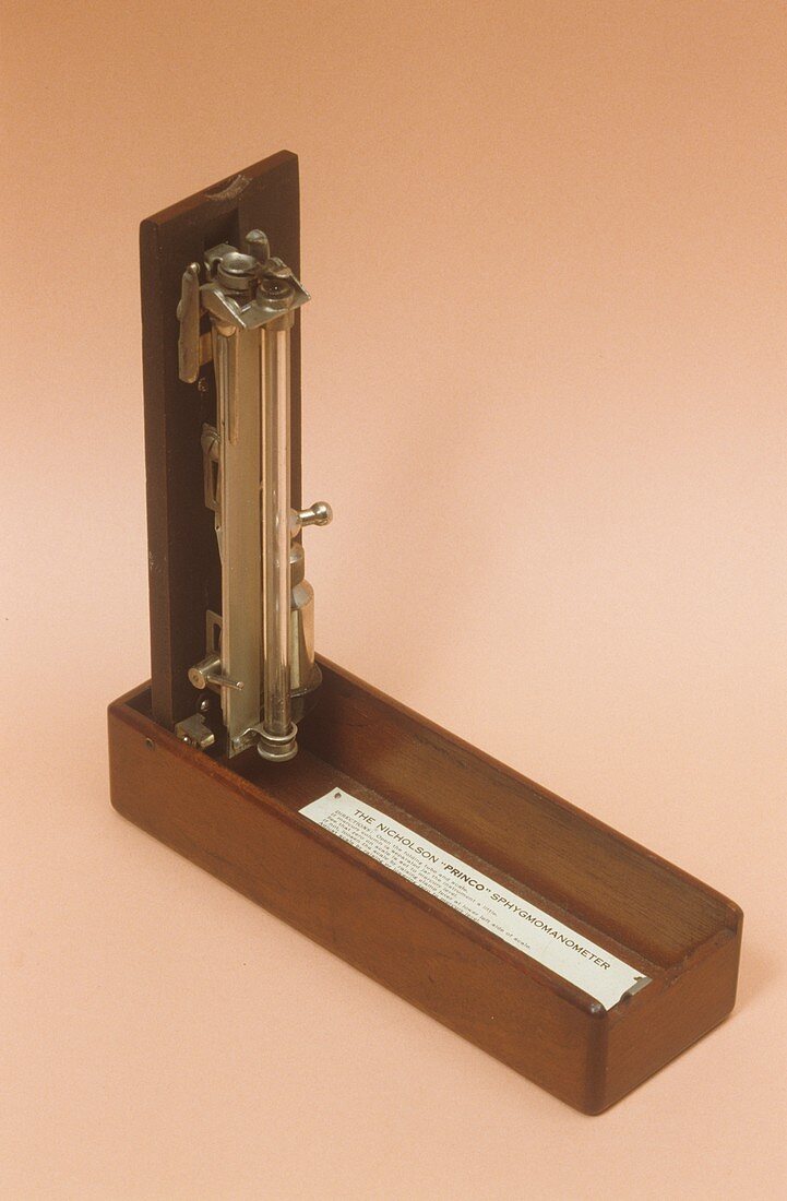 Nicholson sphygmomanometer,circa 1910