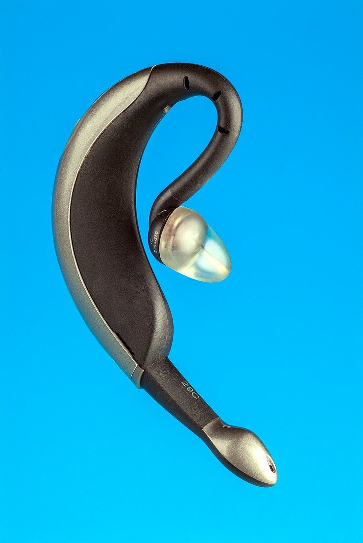 Bluetooth hands-free earpiece