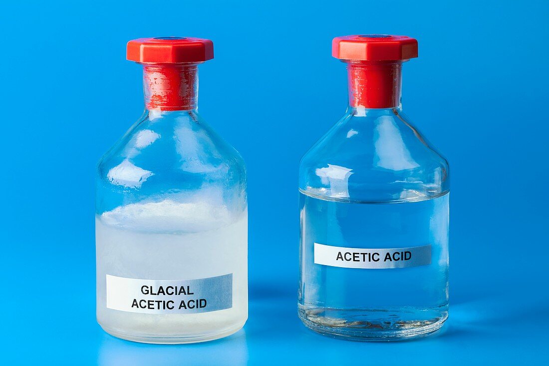 Ethanoic acid,glacial and liquid
