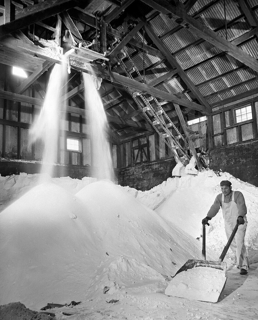Sodium nitrate for gunpowder,1940s