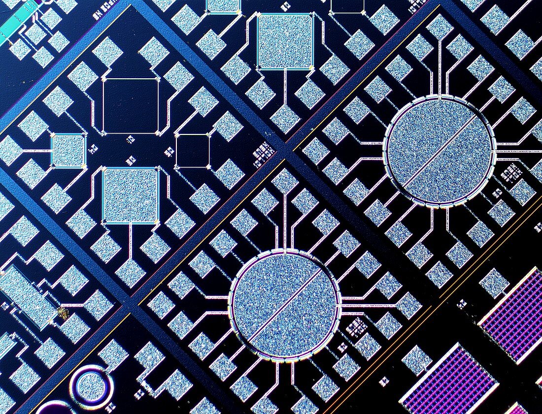 Surface of microchip,light micrograph