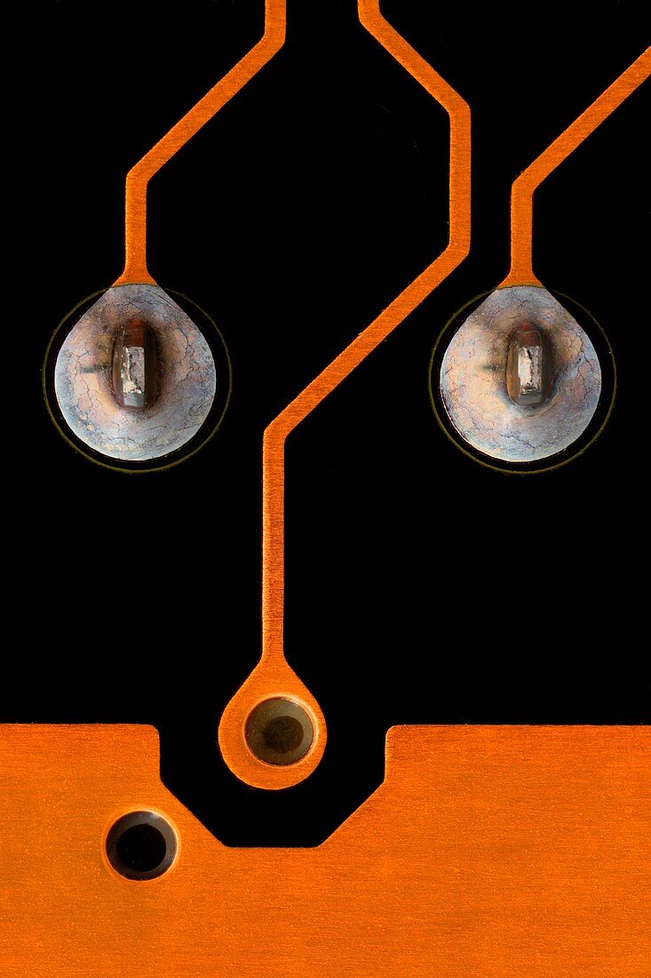 Circuit board tin contacts
