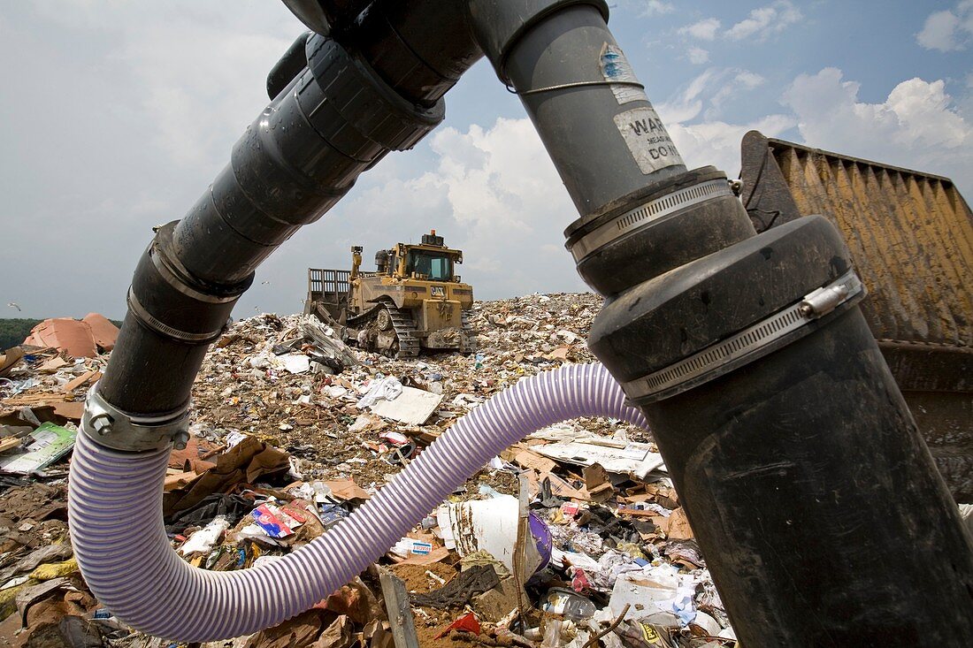 Landfill gas recovery well