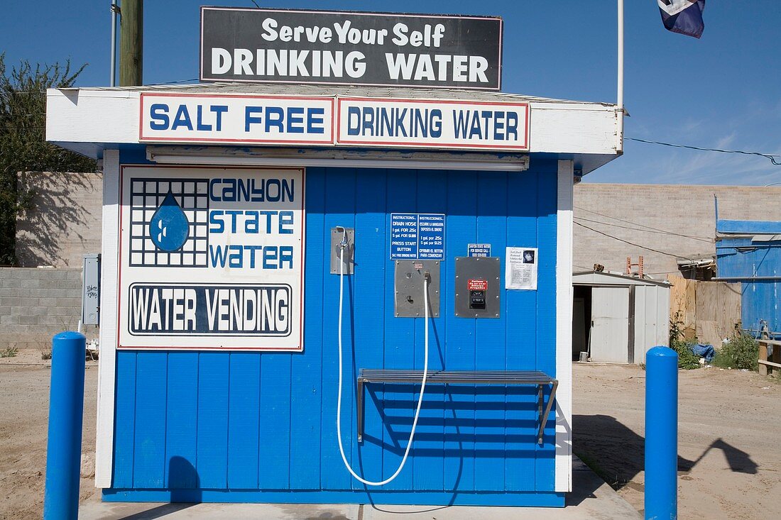 Drinking water vending machine