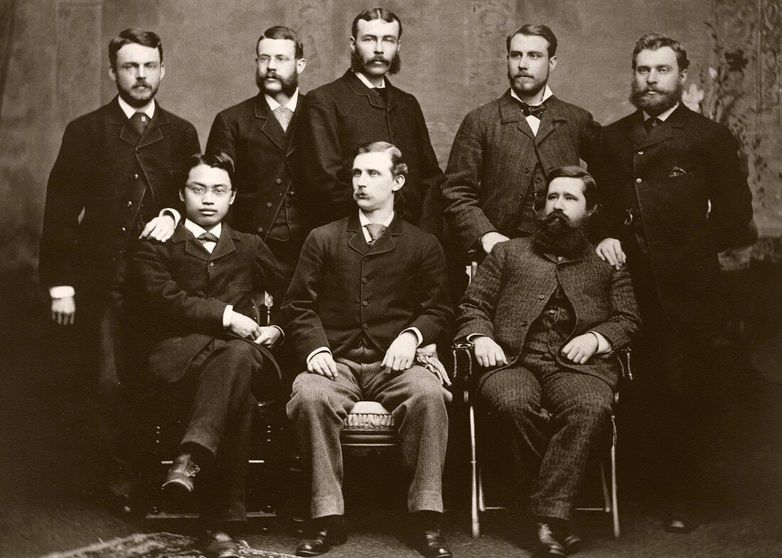 Wilson and Hartwell in group portrait