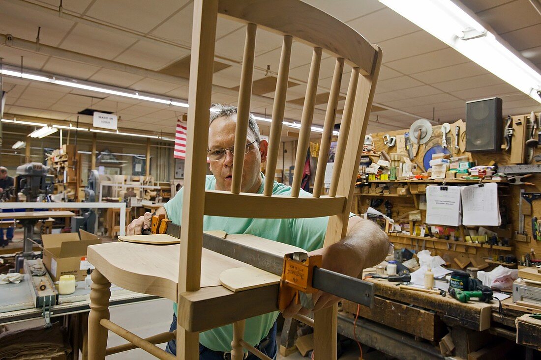 Furniture crafts manufacturing
