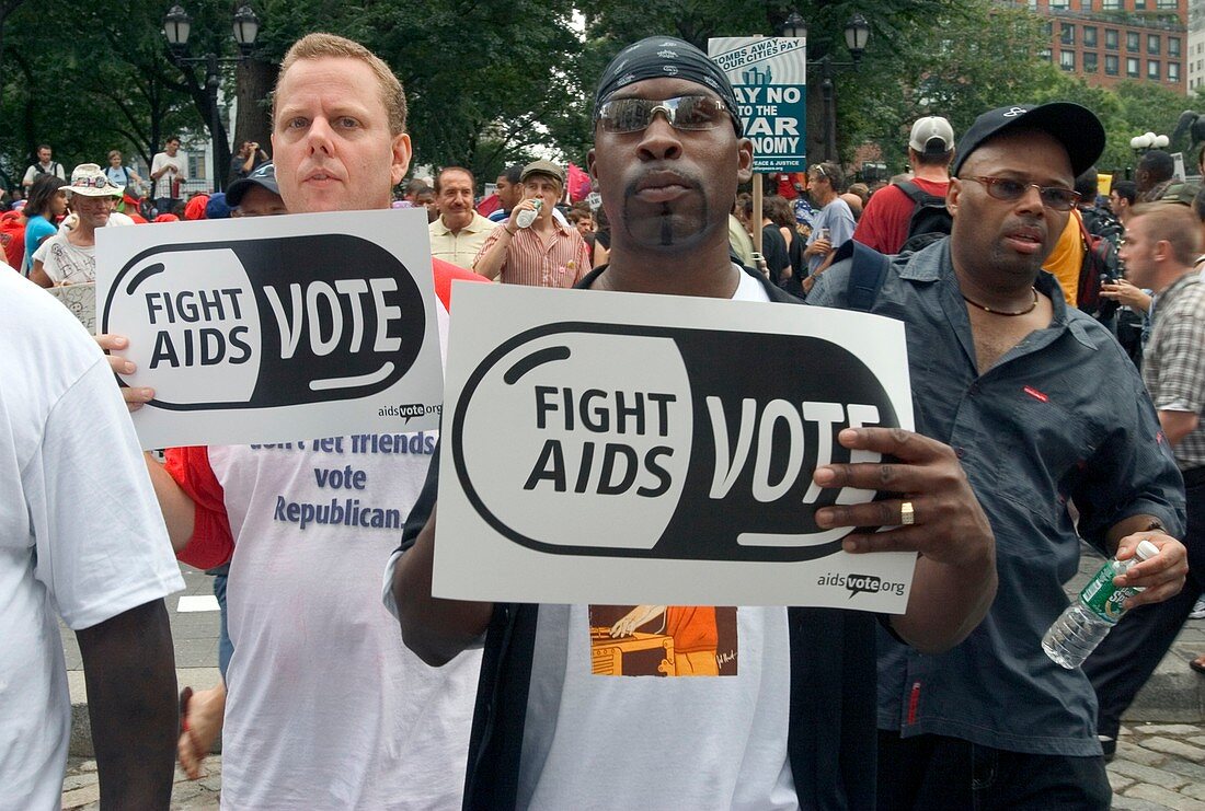 Demonstration for AIDS funding,USA