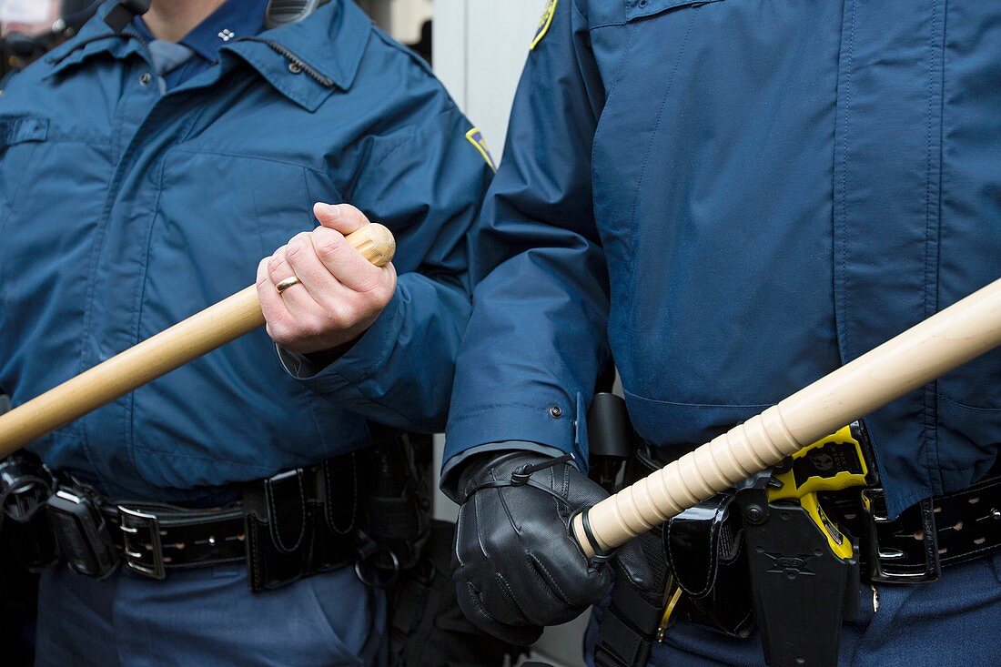 US police with batons