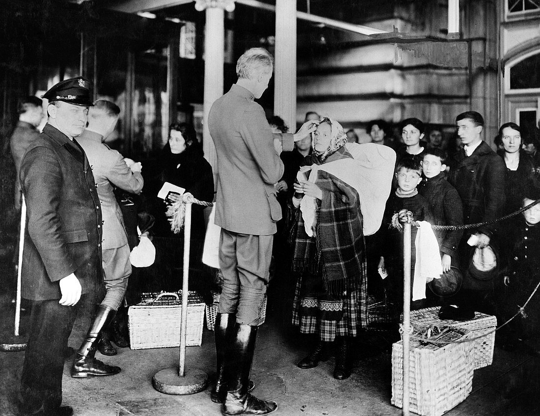 Immigration health checks,USA,1910
