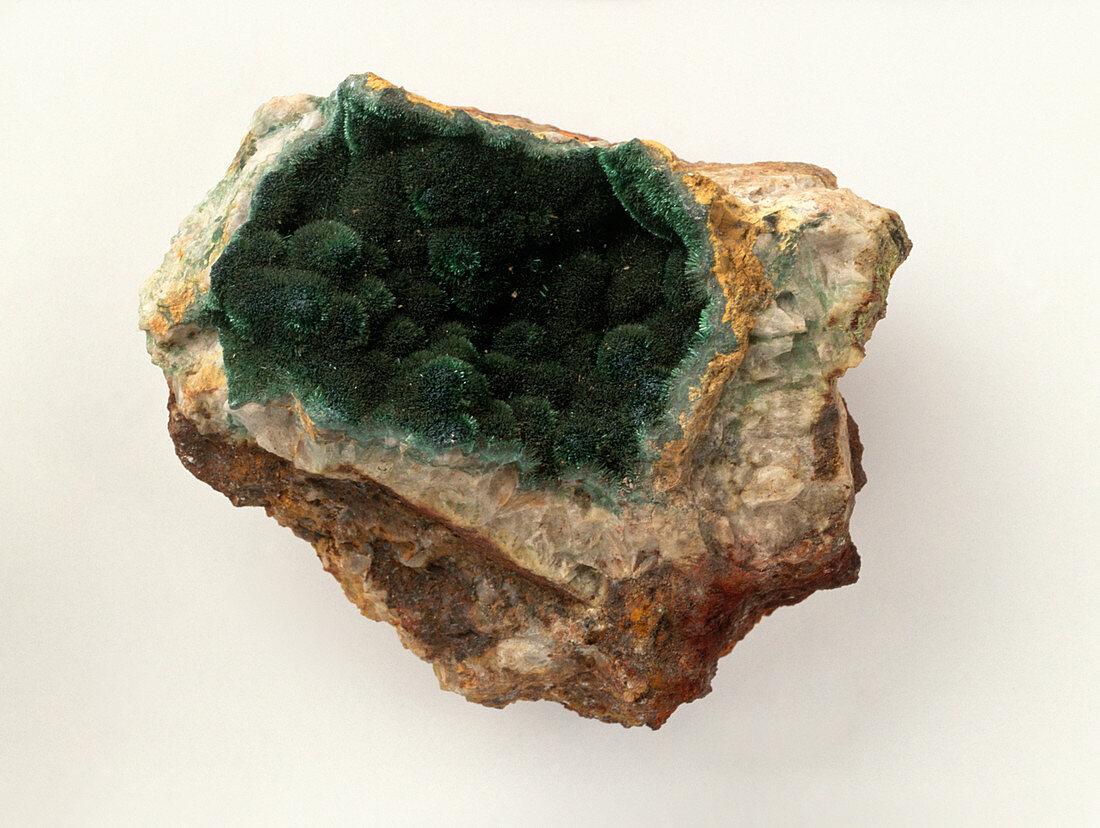 Olivenite in quartz groundmass,close-up