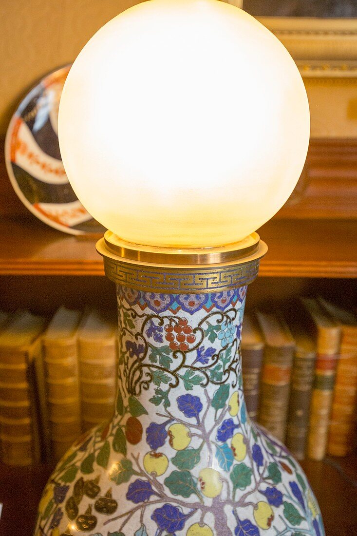 An old electric lamp,first in the world