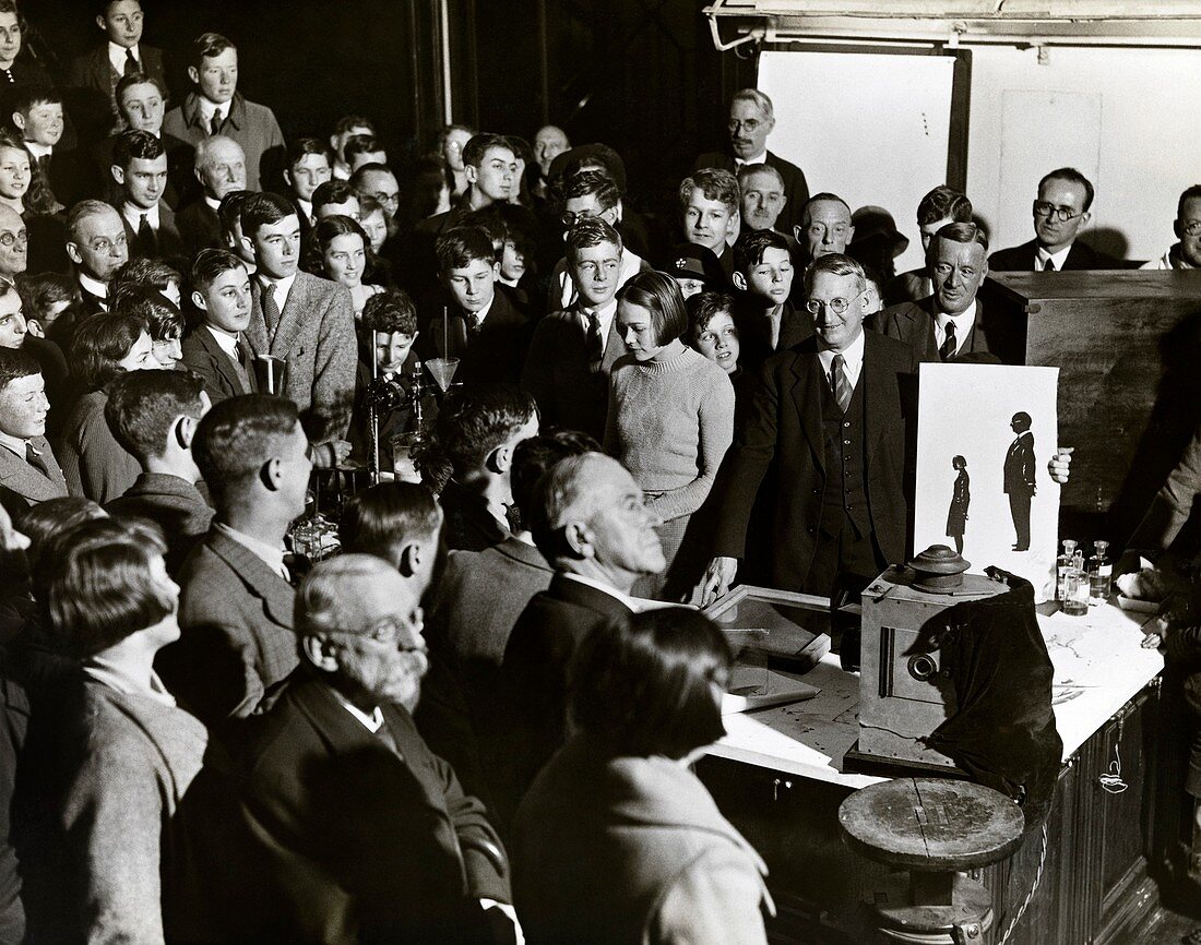 Royal Institution Christmas Lecture,1935