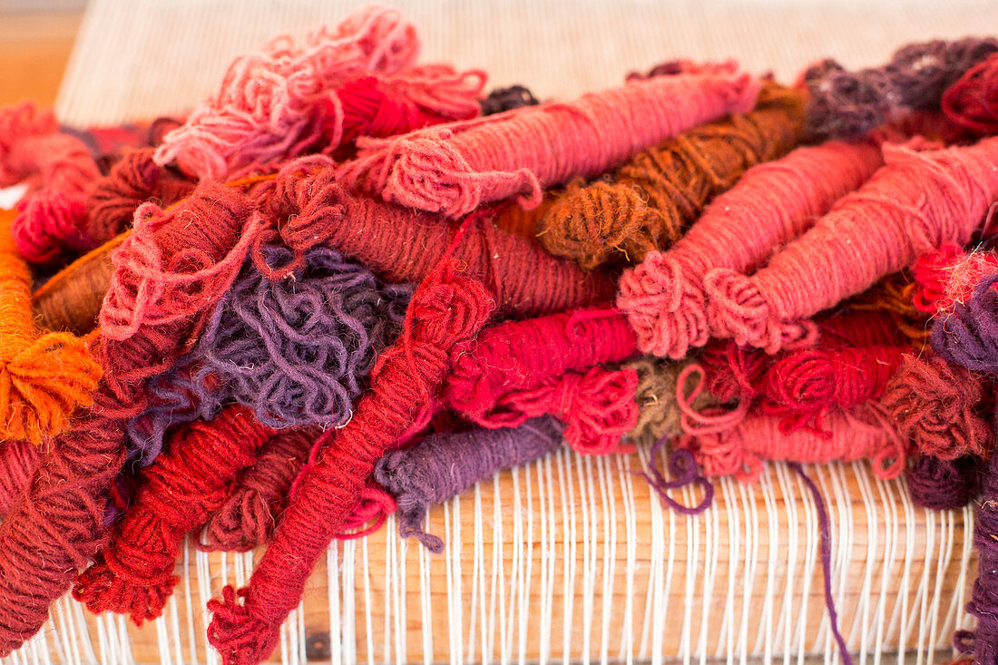 Coloured yarn