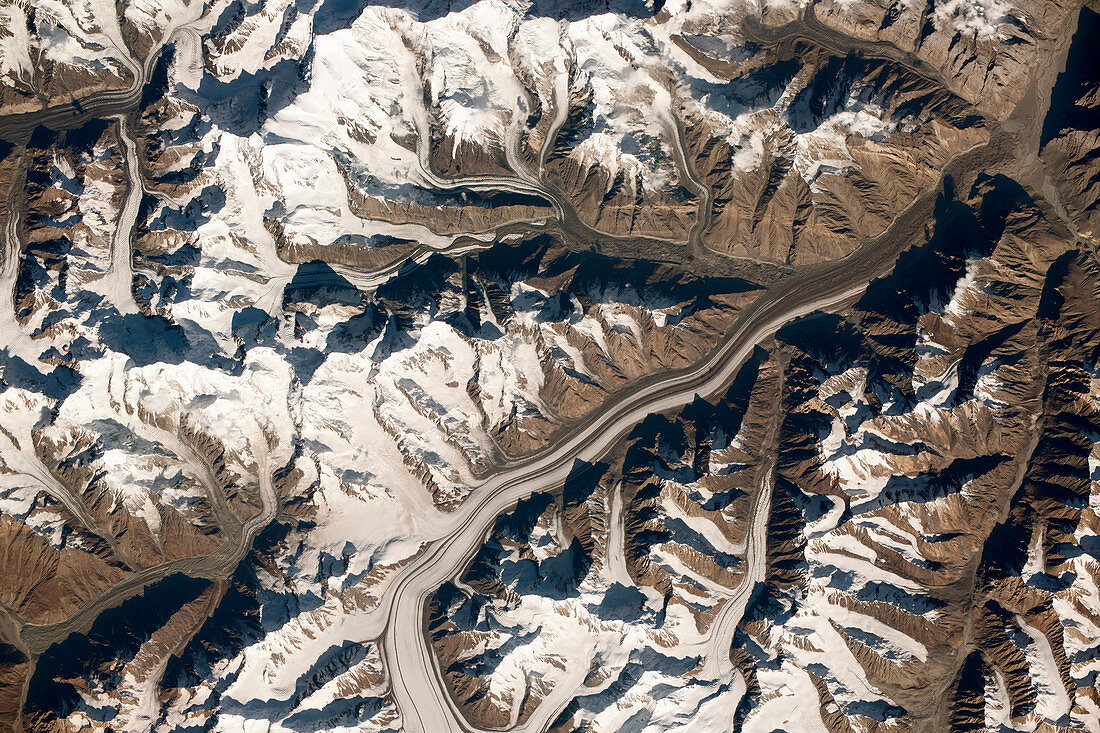 Bivachny Glacier,Tajikistan,from space