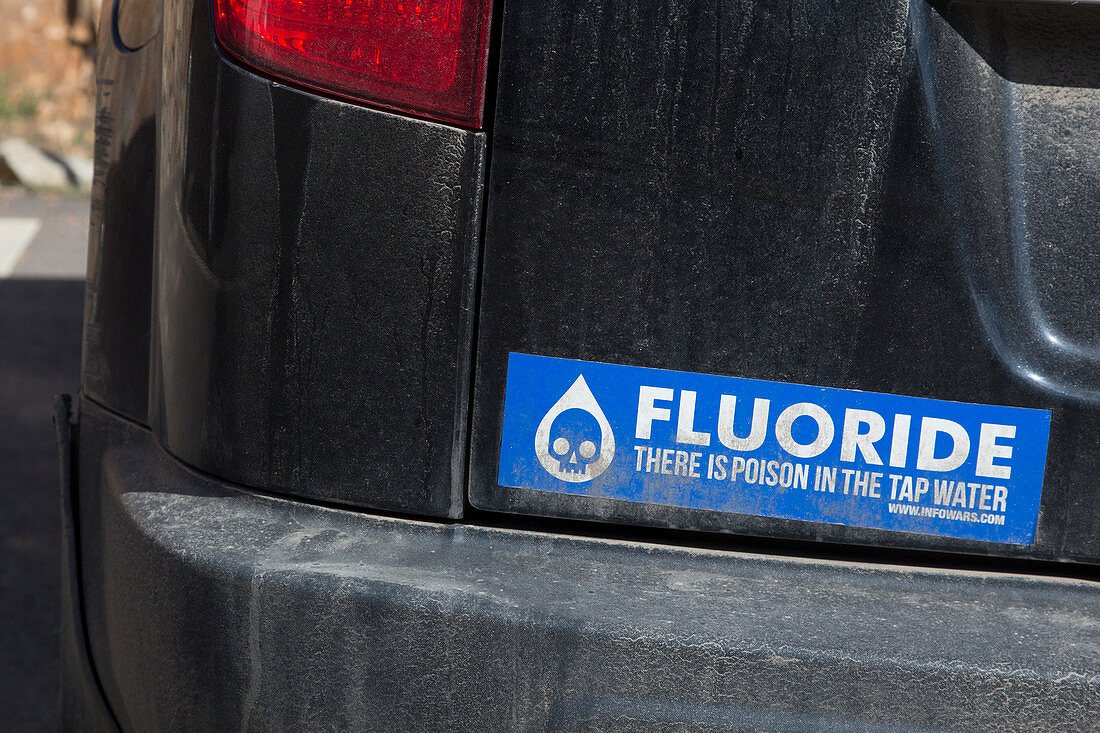 Anti-fluoride bumper sticker
