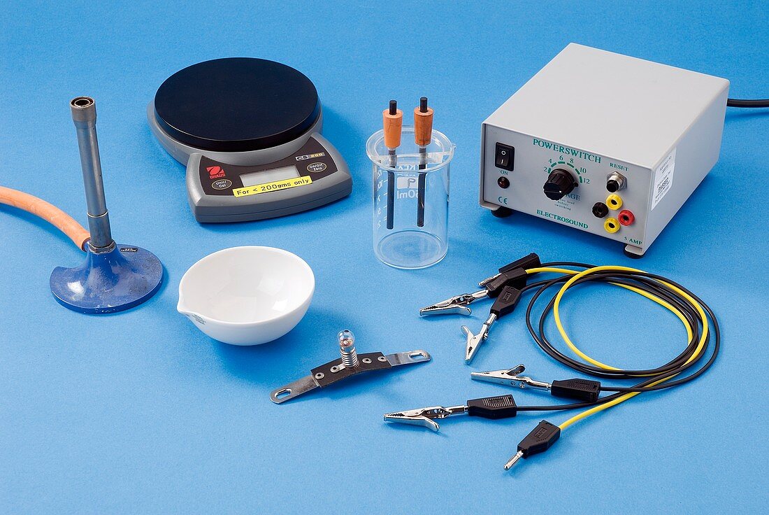 Apparatus for electrolysis of seawater